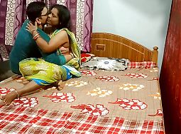 Tamil Desi Bhabhi Fucking Real Homemade Hot Sex and Fast Sex with Xhmaster on Indian Sex X Videos